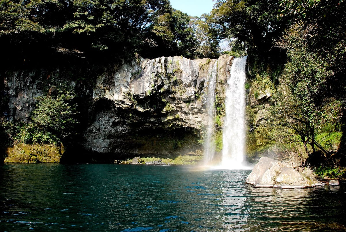 Cheonjiyeon Waterfall