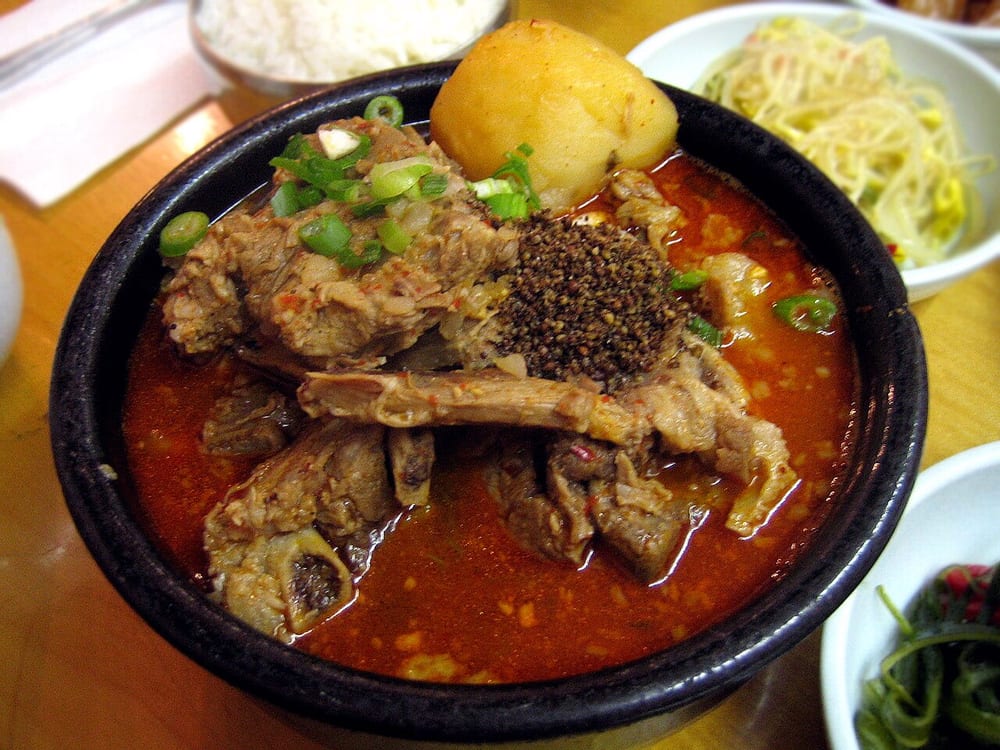 Gamjatang (pork-bone stew)